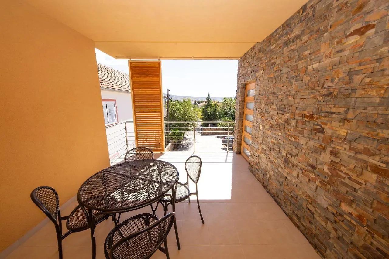 Apartment Villa Francesca Starigrad Paklenica