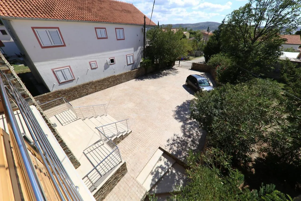 Villa Francesca Starigrad Paklenica Apartament
