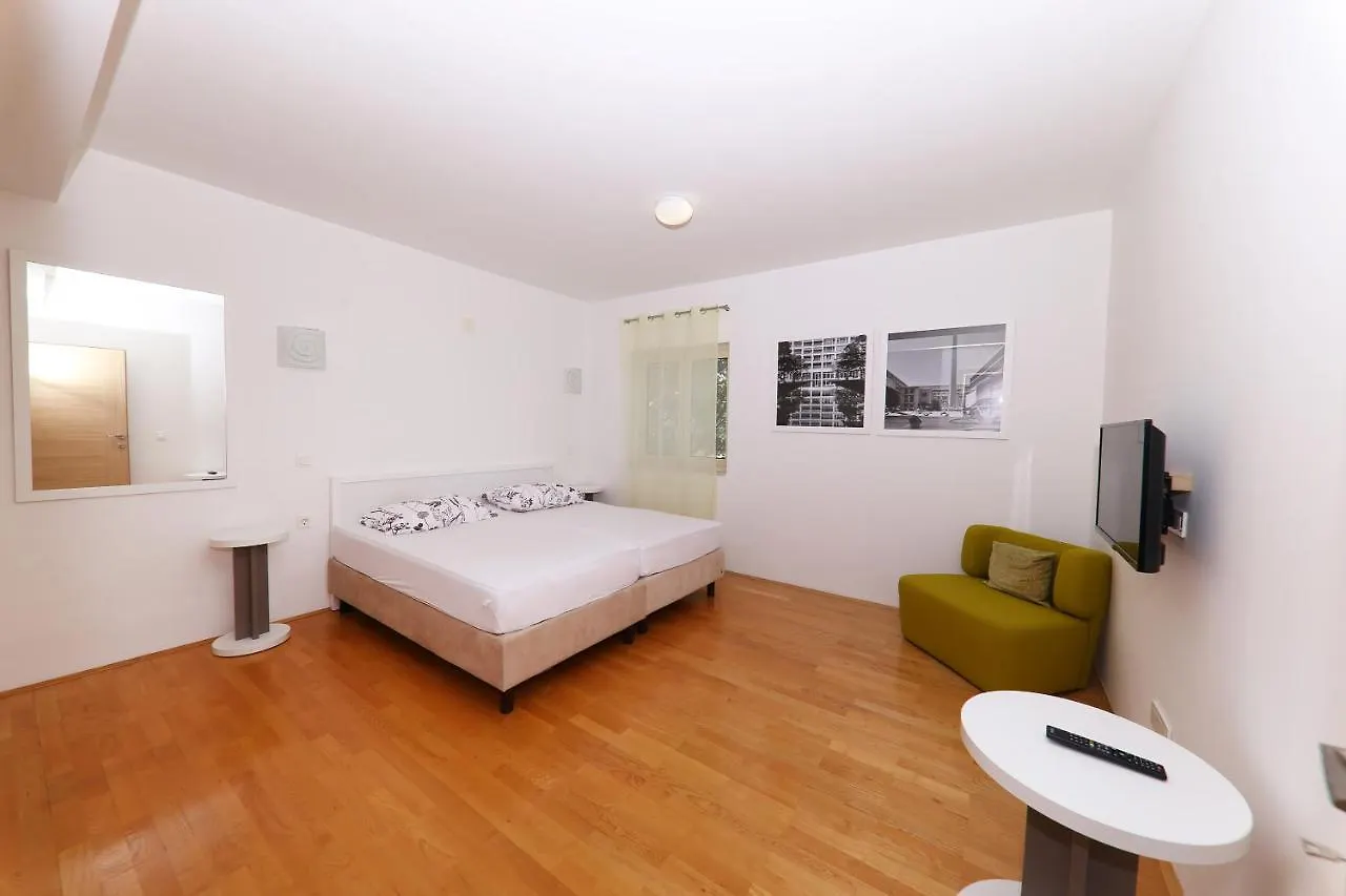 Apartament Villa Francesca Starigrad Paklenica