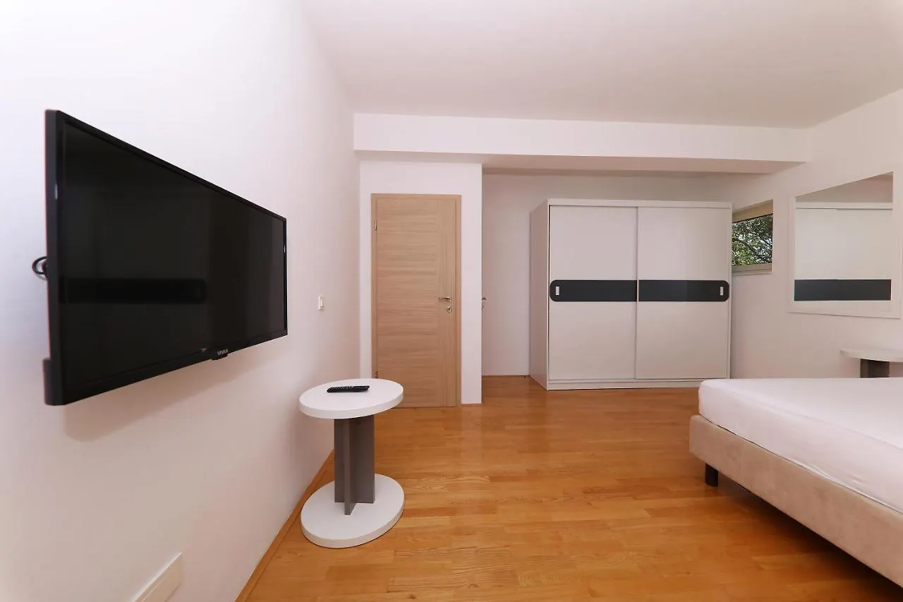 Villa Francesca Starigrad Paklenica Apartament